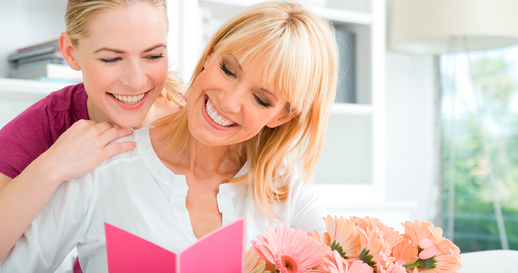 30 идей подарков маме на День Рождения